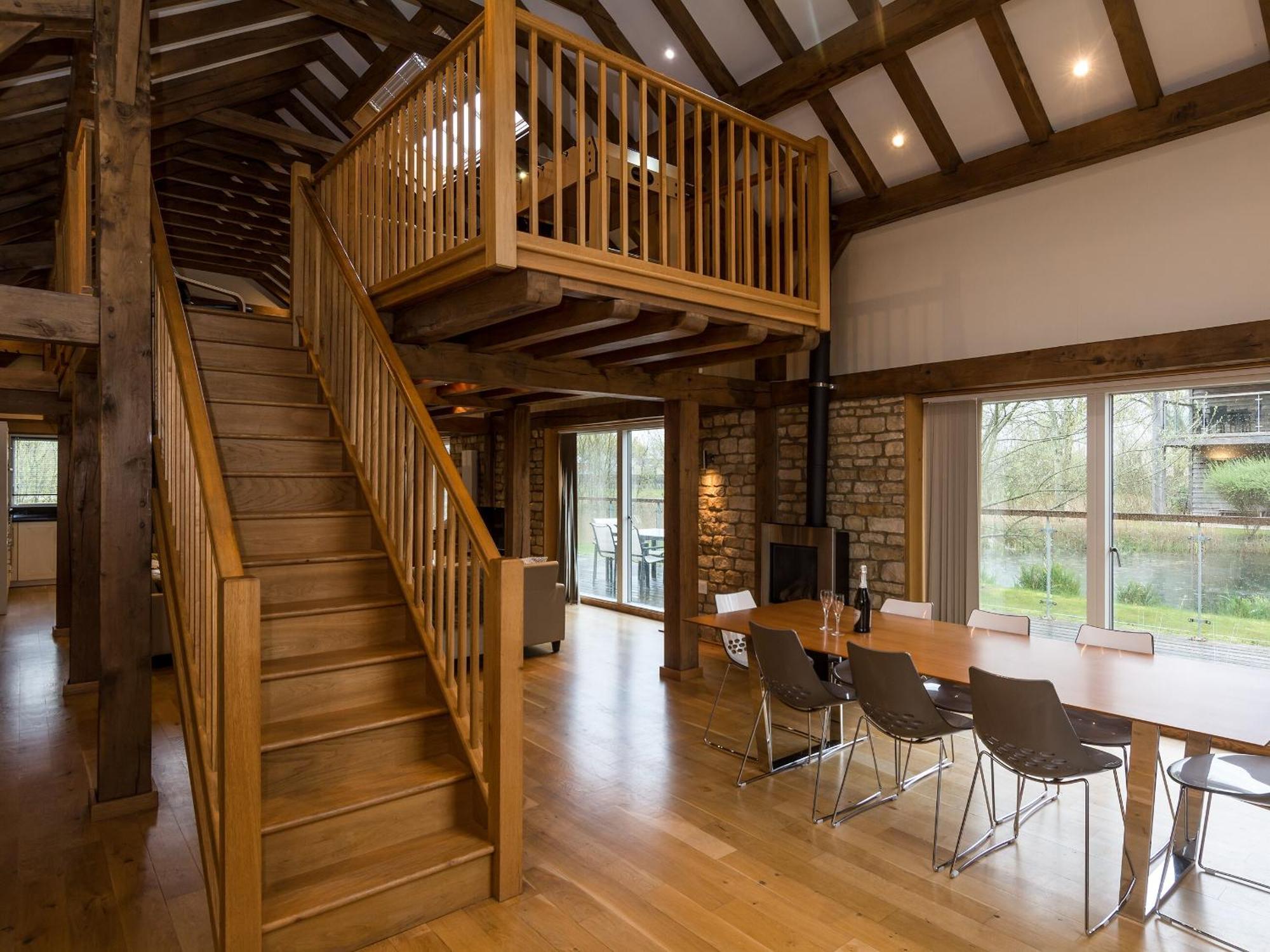 Coot Lodge Somerford Keynes Εξωτερικό φωτογραφία